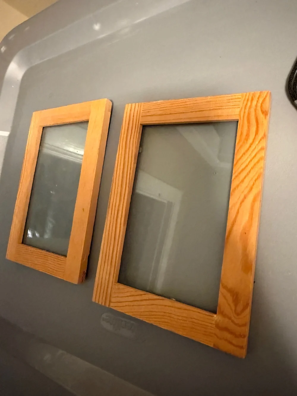Vintage Set of 2 Simple Wooden Picture Frames in Natural Wood Tone